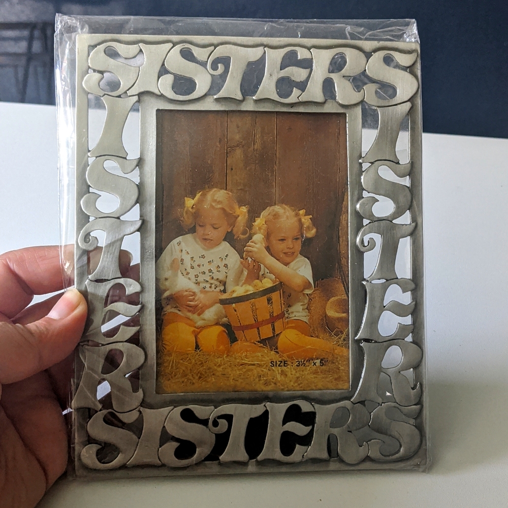 Sisters” 3 1/2" x 5" Metal Picture Frame